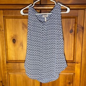 laundry Shelli Segal Los Angeles Navy and White Pattered Tank Top Blouse